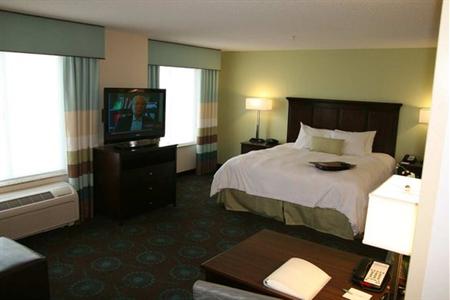 фото отеля Hampton Inn & Suites Suisun City Waterfront