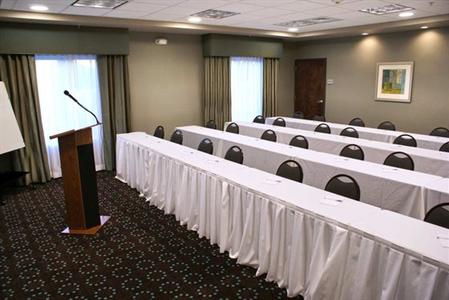 фото отеля Hampton Inn & Suites Suisun City Waterfront