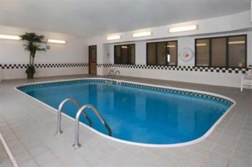 фото отеля Clarion Hotel & Suites Conference Center