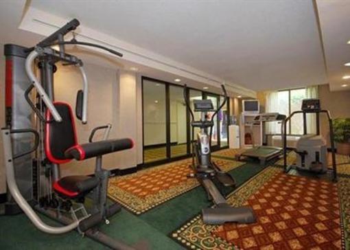фото отеля Clarion Hotel & Suites Conference Center