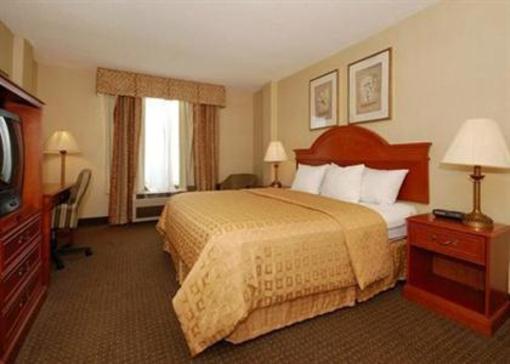фото отеля Clarion Hotel & Suites Conference Center