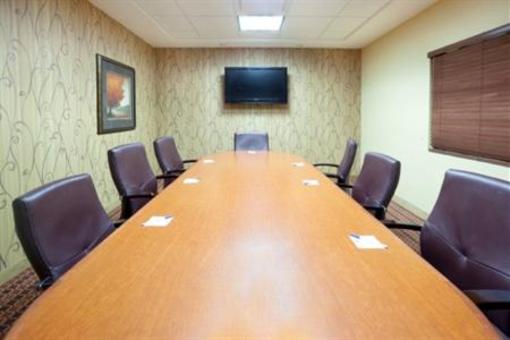 фото отеля Holiday Inn Express Hotel & Suites Laredo-Event Center Area
