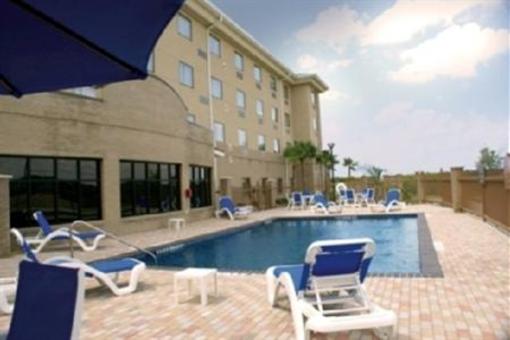 фото отеля Holiday Inn Express Hotel & Suites Laredo-Event Center Area