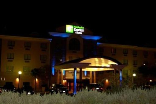 фото отеля Holiday Inn Express Hotel & Suites Laredo-Event Center Area