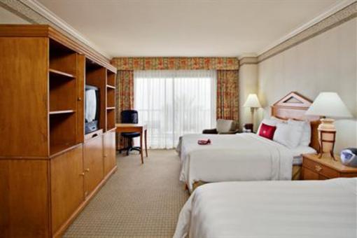 фото отеля Crowne Plaza Redondo Beach & Marina