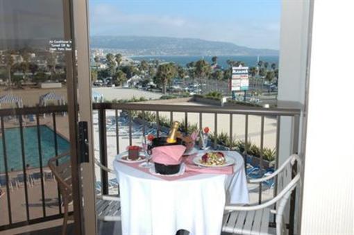 фото отеля Crowne Plaza Redondo Beach & Marina