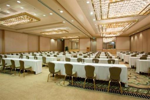 фото отеля Crowne Plaza Redondo Beach & Marina