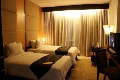 фото отеля The Jayakarta Daira Palembang
