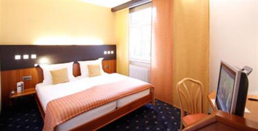 фото отеля Park Hotel Post