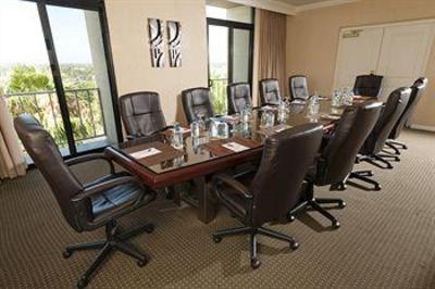 фото отеля Radisson Hotel Newport Beach