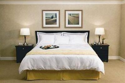 фото отеля Radisson Hotel Newport Beach