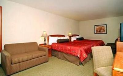 фото отеля BEST WESTERN Holiday Motel