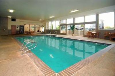 фото отеля BEST WESTERN Holiday Motel