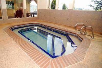 фото отеля BEST WESTERN Holiday Motel