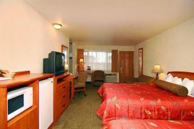 фото отеля BEST WESTERN Holiday Motel
