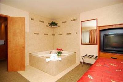 фото отеля BEST WESTERN Holiday Motel