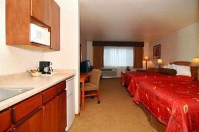 фото отеля BEST WESTERN Holiday Motel