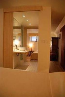 фото отеля L'Ascott Hotel