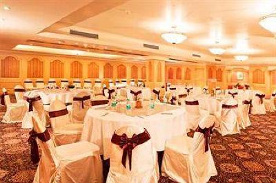 фото отеля VITS Hotel Mumbai