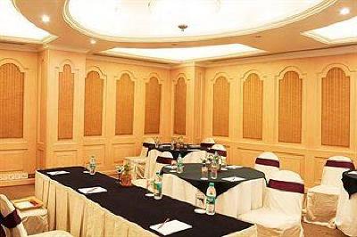 фото отеля VITS Hotel Mumbai