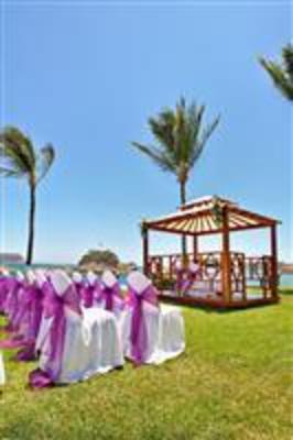 фото отеля Barcelo Huatulco Beach Resort