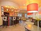 фото отеля BEST WESTERN PREMIER Crown Chase Inn & Suites