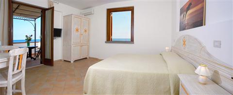 фото отеля Hotel Residence Acquacalda Lipari