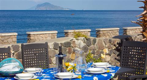 фото отеля Hotel Residence Acquacalda Lipari