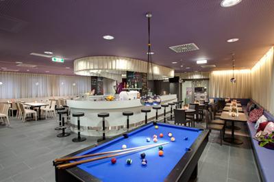 фото отеля Meininger Hotel Downtown Sissi