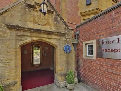 фото отеля The Mount Hotel Wolverhampton