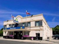 Days Inn - Toronto East Beaches