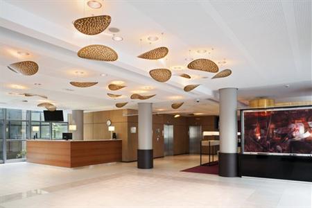 фото отеля Holiday Inn Paris-Porte De Clichy