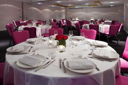 фото отеля Holiday Inn Paris-Porte De Clichy