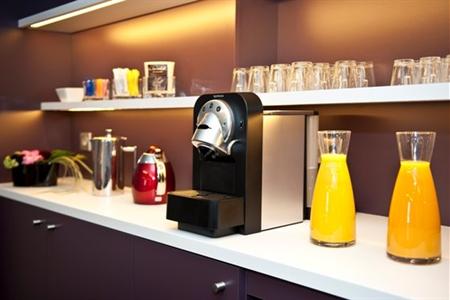 фото отеля Holiday Inn Paris-Porte De Clichy