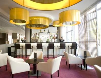 фото отеля Holiday Inn Paris-Porte De Clichy