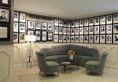 фото отеля BEST WESTERN PLUS Hollywood Hills Hotel