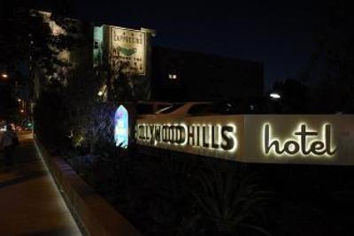 фото отеля BEST WESTERN PLUS Hollywood Hills Hotel