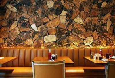 фото отеля BEST WESTERN PLUS Hollywood Hills Hotel
