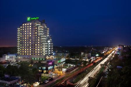 фото отеля Holiday Inn Cochin