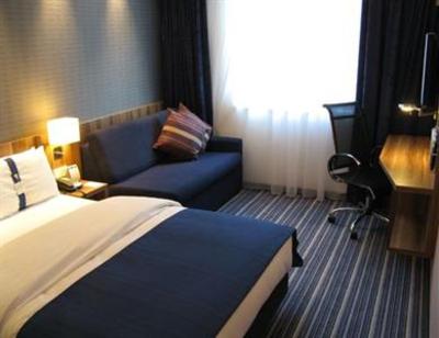 фото отеля Holiday Inn Express Essen - City Centre