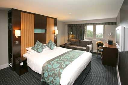фото отеля Doubletree by Hilton Bristol South - Cadbury House