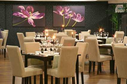 фото отеля Doubletree by Hilton Bristol South - Cadbury House