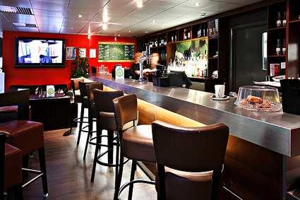 фото отеля Doubletree by Hilton Bristol South - Cadbury House