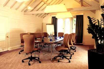 фото отеля Doubletree by Hilton Bristol South - Cadbury House