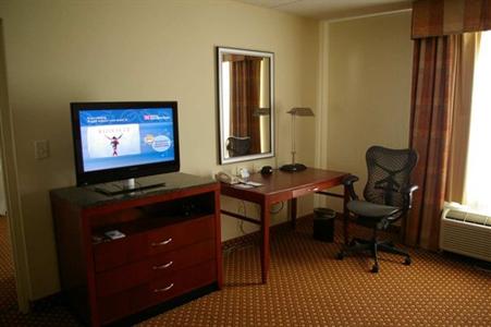фото отеля Hilton Garden Inn Greensboro
