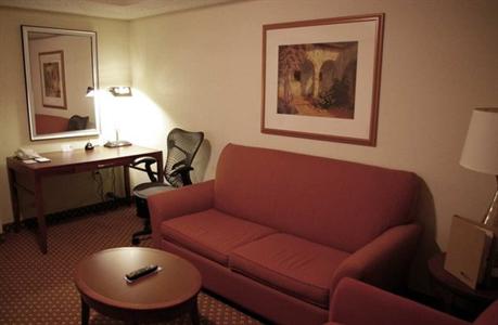 фото отеля Hilton Garden Inn Greensboro