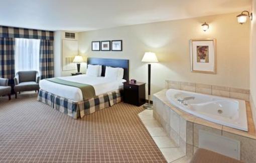 фото отеля Holiday Inn Express Hotel & Suites Marysville