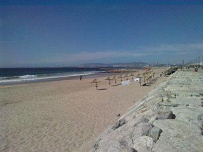 фото отеля Hotel Residencial Colibri Costa da Caparica