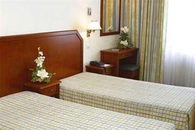 фото отеля Hotel Residencial Colibri Costa da Caparica