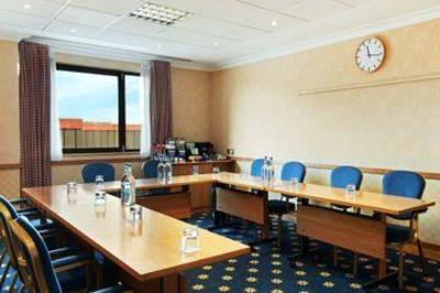 фото отеля Hilton Swindon
